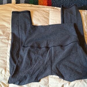 lululemon athletica high waisted 3/4 length Dark Gray Leggings